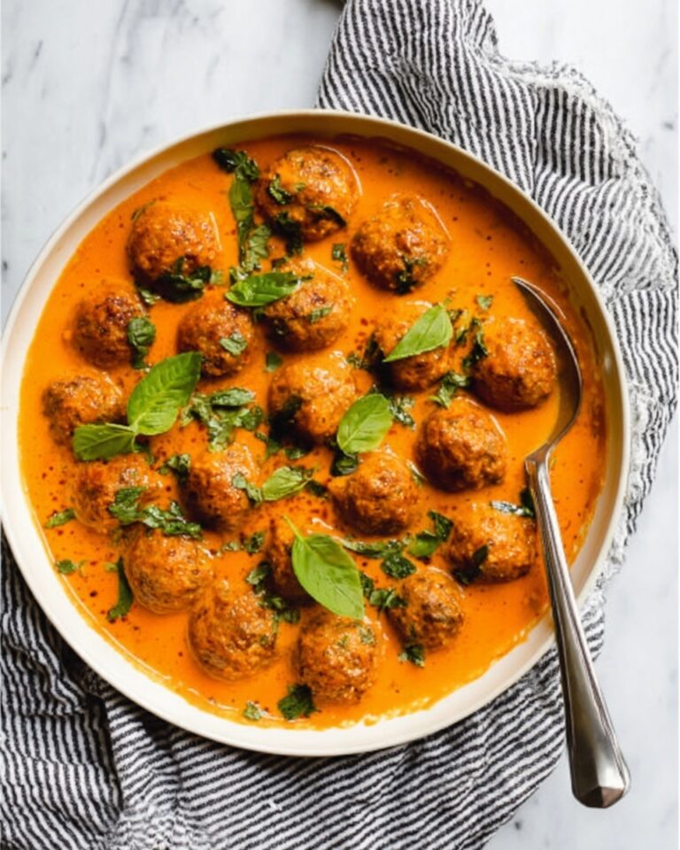 Thai Red Curry Turkey Meatballs Recipe